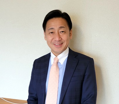 修了者と修了者の就職先の上司