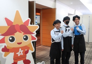 喫茶サービス競技前の風景