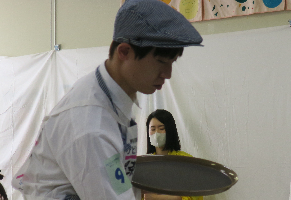 喫茶サービス競技風景の写真