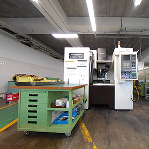 実習場（機械関係③【マシニングセンタ】）